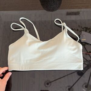 ⭐️🌴NWOT Black Heart Sports Bra